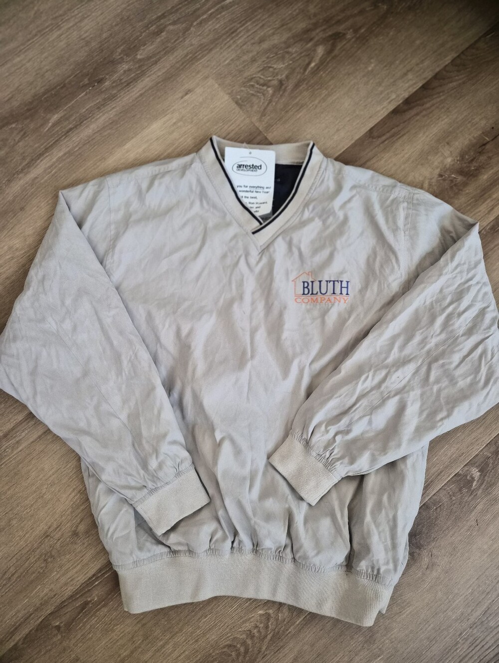 NWT RARE Arrested Development X Bluth Company Crew Gift Unisex Pullover Small